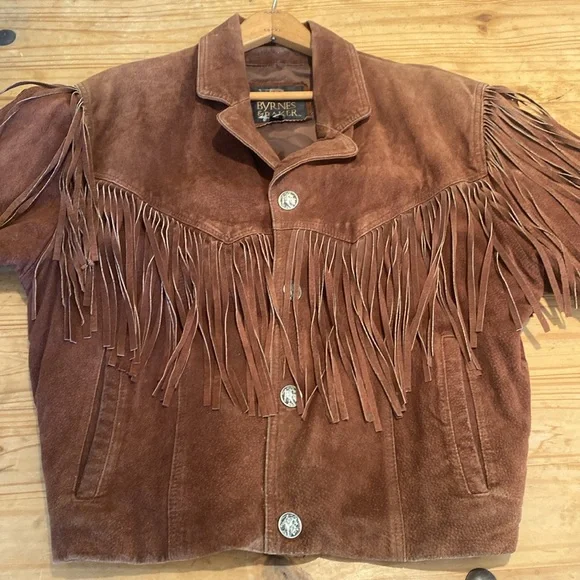 SOLD SOLD SOLD‼️‼️‼️Brown Leather Fringe Jacket - Picture 2 of 15
